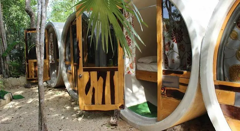 Tubo Tulum Hostel